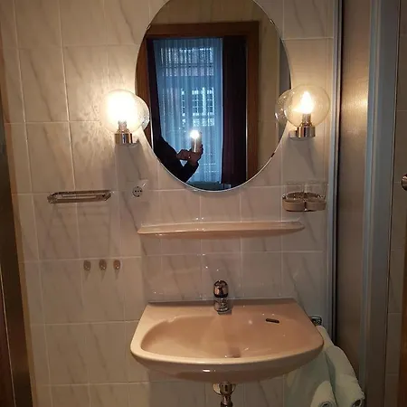 Haus Haeselbarth سيئة كيسينجين